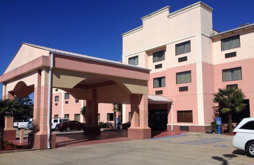 McComb Hotel | Baymont by Wyndham McComb
