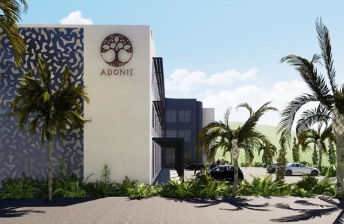 Maho Hotel | Adonis Cupecoy