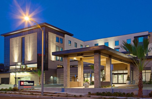 Irvine Business Complex Hotel | Hilton Garden Inn Irvine/Orange County Airport