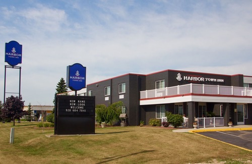 Manitowoc Hotel | Harbor Town Inn