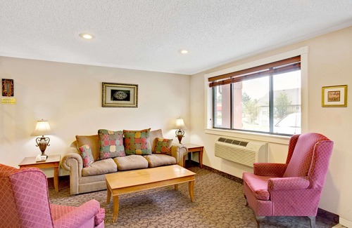 Clearfield Hotel | Days Inn by Wyndham Clearfield