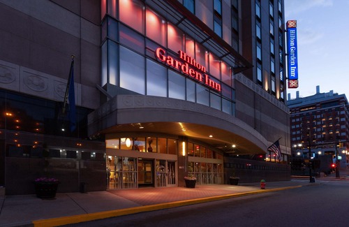 Central Oakland Hotel | Hilton Garden Inn Pittsburgh University Place