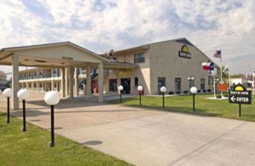 Canton Hotel | Days Inn by Wyndham Canton