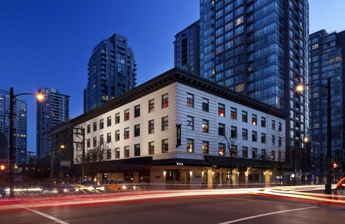 Downtown Vancouver Hotel | Moda Hotel