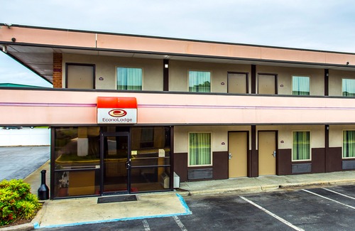 Elizabeth City Hotel | Econo Lodge Elizabeth City