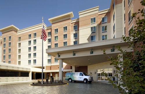 Springfield Hotel | Homewood Suites Springfield