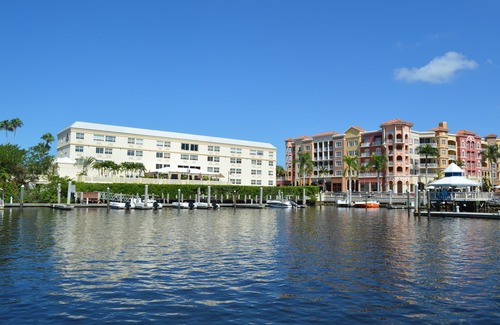 Redevelopment Area Hotel | Bayfront Inn 5th Avenue