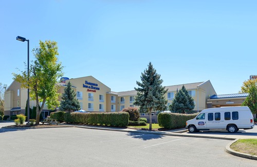 Georgetown Hotel | Fairfield Inn & Suites by Marriott Lexington Georgetown/College Inn