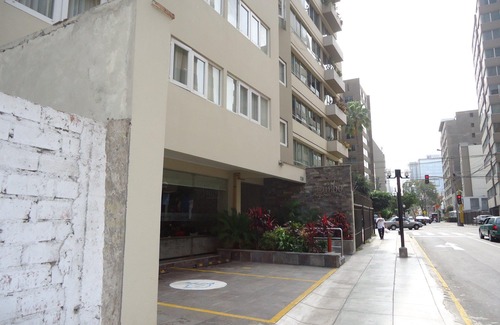 Leuro Hotel | El Tambo 2