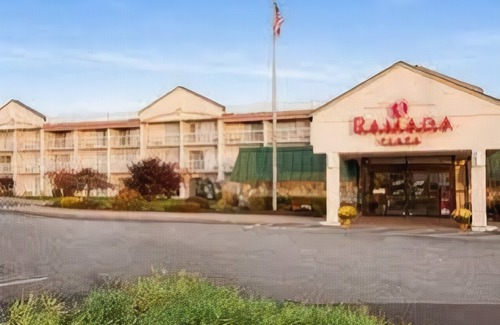 Nasons Corner Hotel | Ramada Plaza by Wyndham Portland