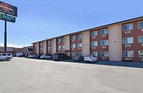 Winnemucca Hotel | Quality Inn Winnemucca- Model T Casino