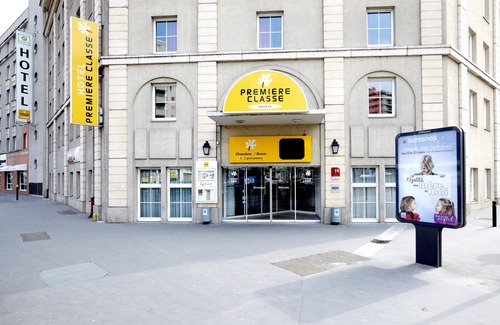 Suresnes Hotel | Premiere Classe Paris Ouest Pont de Suresnes