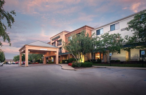 Lexington Hotel | Courtyard Lexington South/Hamburg Place