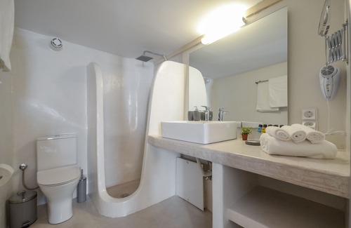 Naxos Hotel | Venetian Suites