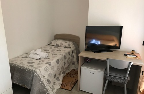 Sestu Hotel | Raxul Room