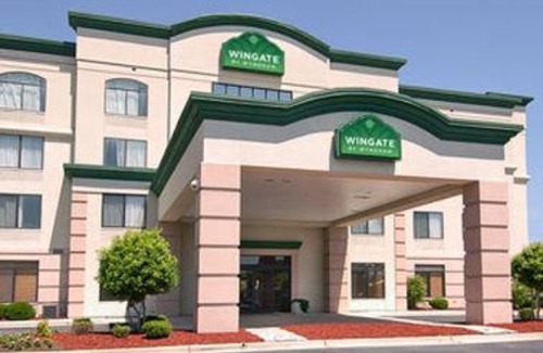 Terry Sanford Hotel | Wingate by Wyndham Fayetteville/Fort Bragg