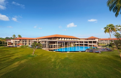 Hettimulla Hotel | Cinnamon BEY Beruwala