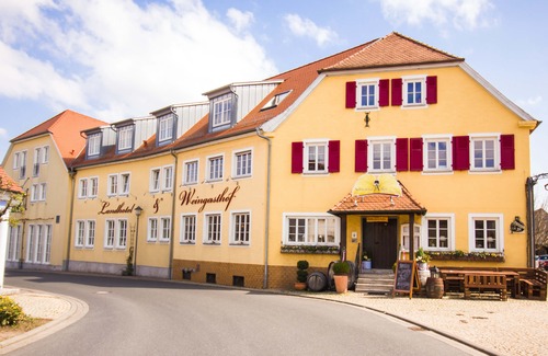 Wiesenbronn Hotel | Landhotel Und Weingasthof Schwarzer Adler