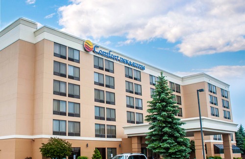 Watertown Hotel | Comfort Inn & Suites Watertown