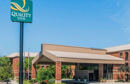 Auburn Hills Hotel | Quality Inn Auburn Hills
