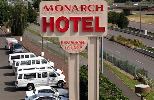 Southgate Hotel | Monarch Hotel & Conference Center