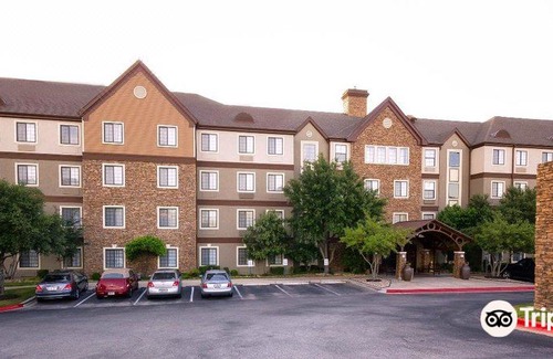 Gateway Hotel | Sonesta ES Suites Austin the Domain Area