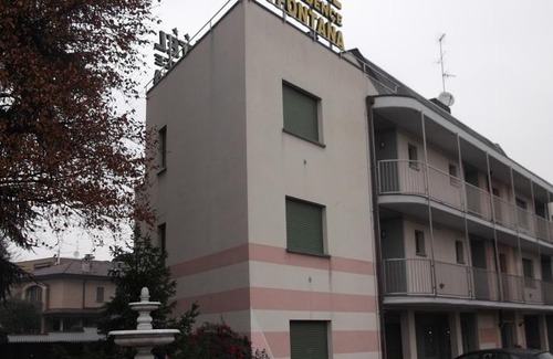 Mariano Comense Hotel | Hotel Residence La Fontana
