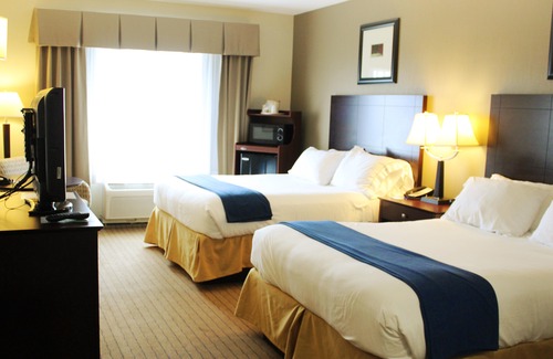 Whippleville Hotel | Holiday Inn Express & Suites Malone, an Ihg Hotel