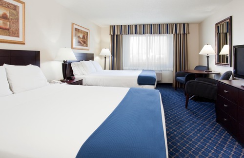 Torrington Hotel | Holiday Inn Express Hotel & Suites Torrington, an Ihg Hotel