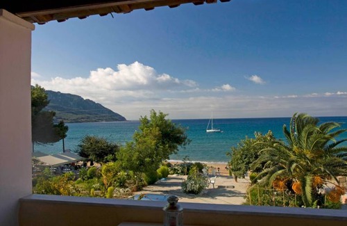 Agios Georgios Pagon Apartment | Vistonia Studio 5 - direkt am Strand mit Meerblick