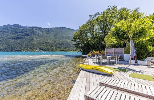 Doussard Villa | Maison Blanchard - Seven Bedroom Villa, Sleeps 16