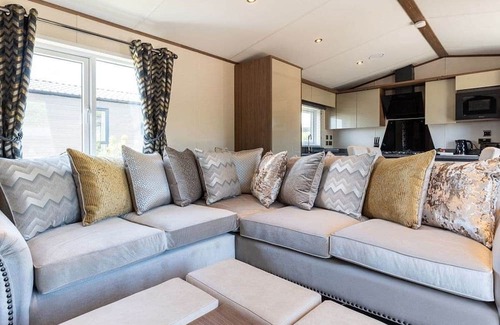 Carlton-in-Cleveland Cabin | 3 bedroom accommodation in Great Ayton, Yorkshire Moors and Coast