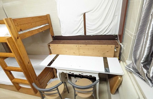 Mong Kok House | Cozy Hostels for 3pax @Mongkok MTR