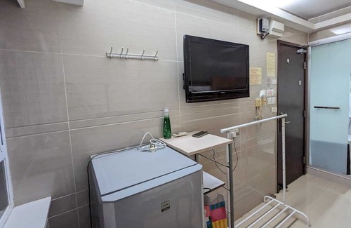 Mong Kok House | Cozy Hostels for 3pax @Mongkok MTR