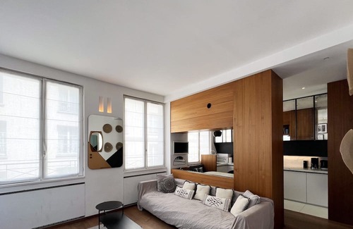 Paris City Center Apartment | Urban Flat 155 - Luxury 2 Bedroom Flat in Paris
