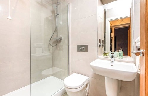 York Apartment | Host & Stay | Feversham House