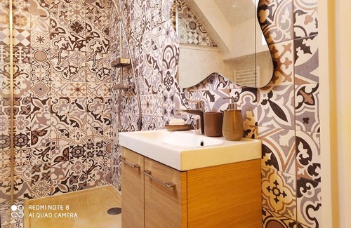 Maillets - Bellevue House | Chambre de Charme Piscine Chauffée Centre Parking Jardin