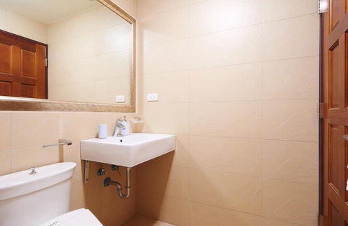 Banqiao Apartment | Mini Heaven's View Studio With Great Pool View