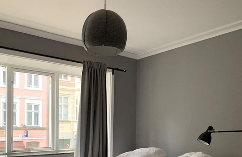 Copenhagen City Centre Apartment | City Apartment in Copenhagen with 2 bedrooms sleeps 4