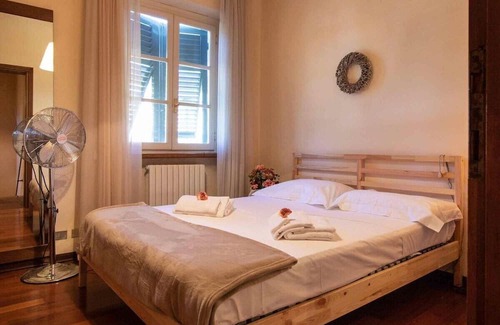 Capannori Villa | VIVI - villa with private pool. Free WiFi. Lucca.