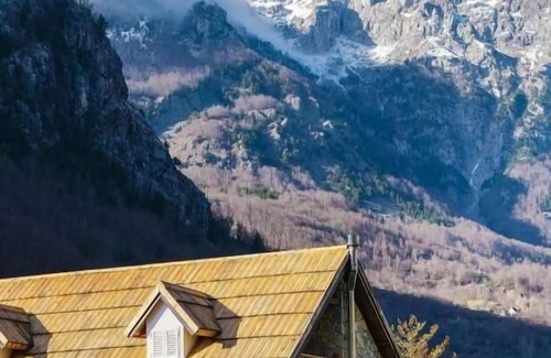 Theth Bed & Breakfast | Bujtina Tinari