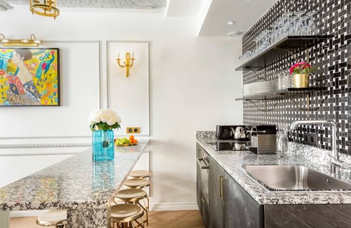 Les Halles Apartment | Merveil Luxury Suite - Louvre Rambuteau