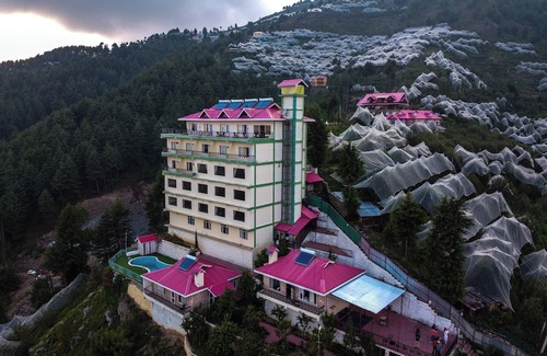 Theog Resort | Hilltop Resorts BY Fidato Lepere
