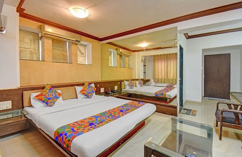 Wakad Hotel | Fabhotel Ajinkya Executive
