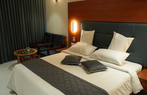 Theni Hotel | HOTEL KRITHICK GRAND