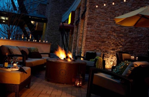 Broomfield House | Fully renovated all-suite hotel with views of the Flatirons