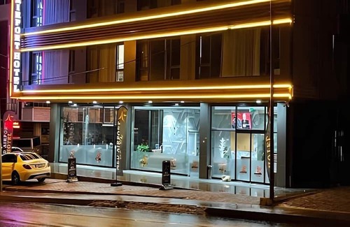 Arnavutkoy Hotel | Med Airport Hotel