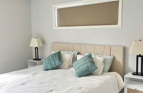 Regional District of Nanaimo Resort | ~ SnowBirds ~OCT-MARCH 1100 WK/2600 month (Seaside unit) Sleeps 6