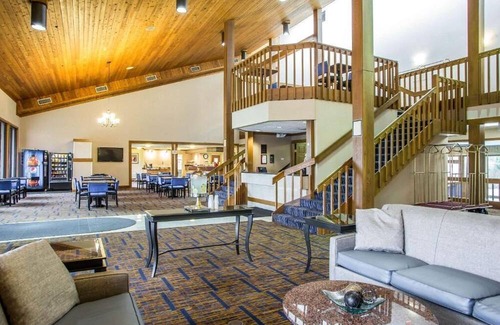 Merrillville Hotel | HOJO INN