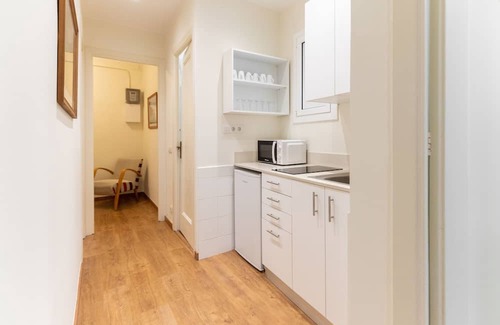 El Guinardo Apartment | Weflating SANT PAU - Sup 4 BDR